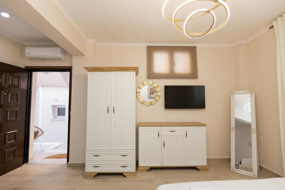 Valery Apartments 佩科霍里 外观 照片